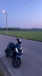 Piaggio zip 2takt, Fietsen en Brommers, Scooters | Piaggio, Ophalen, Tweetakt, Gebruikt, Zip