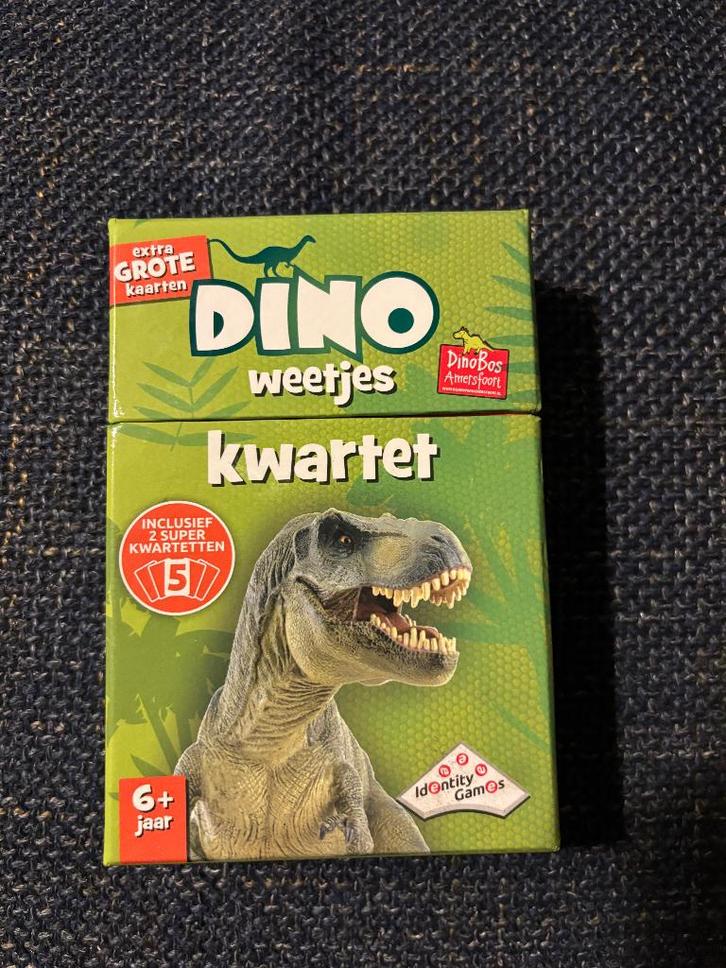 Dino weetjes kwartet (6 plus )., Verzamelen, Speelkaarten, Jokers en Kwartetten, Zo goed als nieuw, Kwartet(ten), Ophalen of Verzenden