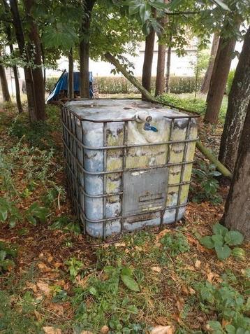Ibc waterton gratis op te halen, Enlèvement, Comme neuf