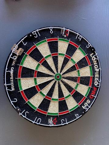 Dartbord beschikbaar voor biedingen