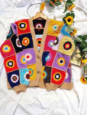 Cardigan 70's 🌻 multicolore patchwork à fleurs ( fait main)