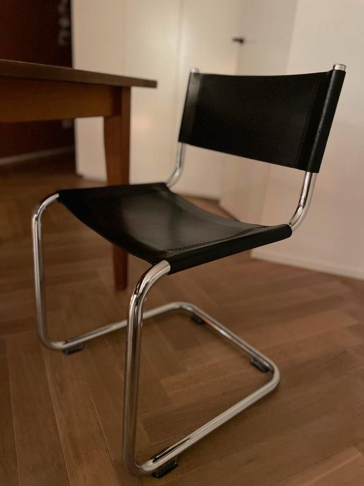 Set van 4 designstoelen in Bauhaus-stijl, Huis en Inrichting, Stoelen, Zo goed als nieuw, Ophalen