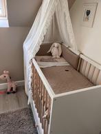 Baby/peuter bed met tal van accessoires, Kinderen en Baby's, Ophalen, Zo goed als nieuw