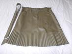 Jupe courte plissée en simili cuir FASHION CLOTHES., Vêtements | Femmes, Jupes, Taille 38/40 (M), Autres couleurs, Au-dessus du genou