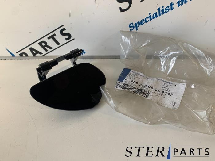 Capuchon lave-phares droite d'un Mercedes CLK, Autos : Pièces & Accessoires, Éclairage, Mercedes-Benz, Neuf, 12 mois de garantie