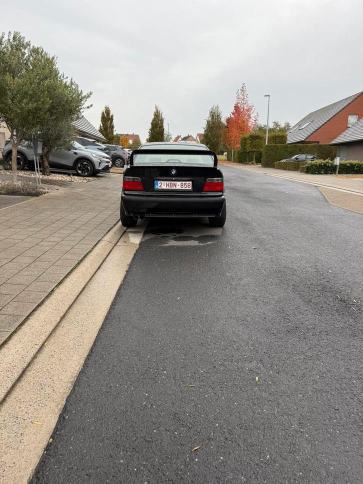 Bmw 318i E36, Auto's, BMW, Particulier, 3 Reeks, Airbags, Airconditioning, Bluetooth, Centrale vergrendeling, Elektrische buitenspiegels