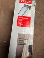 Velux vliegenraam, Ophalen, Zo goed als nieuw