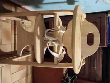 Kinderstoel beschikbaar voor biedingen