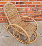 Rotan  kinderstoel schommelstoel, Tuin en Terras, Ophalen, Zo goed als nieuw, Rotan