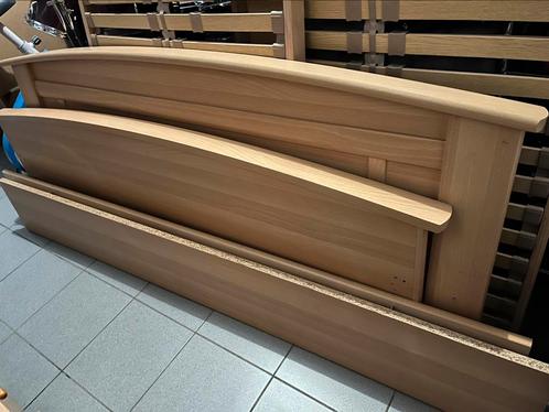 Literie complète 160x200, Huis en Inrichting, Slaapkamer | Bedden, Gebruikt, Tweepersoons, 160 cm, 200 cm, Metaal, Beige, Verstelbaar