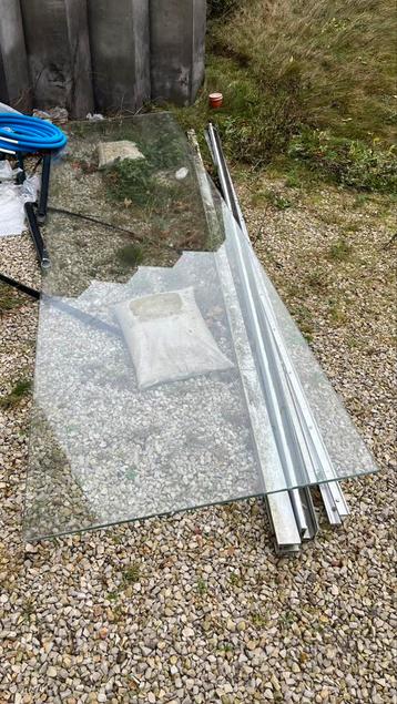 Glazen balustrades + klemmen, Ophalen, Zo goed als nieuw, Trap, 2 tot 4 meter