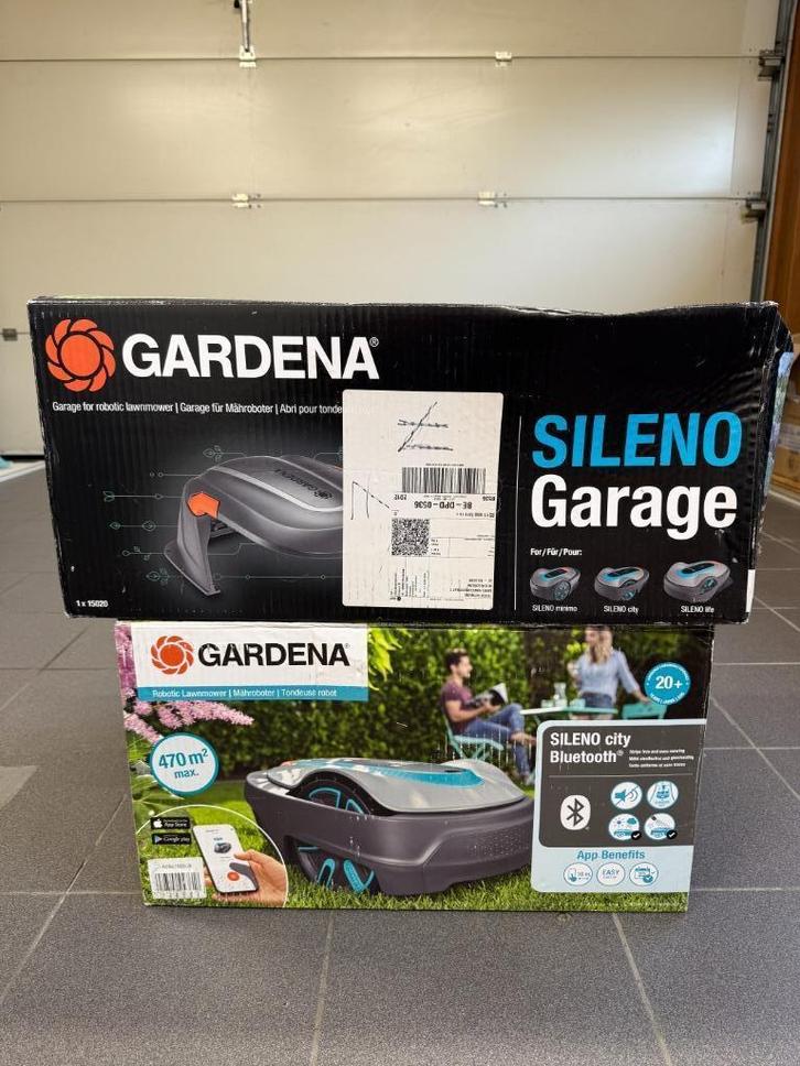 Robotmaaier + Garage - Gardena Sileno City 470 (Ongebruikt), Tuin en Terras, Robotmaaiers, Zo goed als nieuw, Minder dan 20 cm