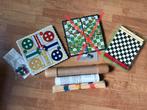 5 jeux de voyage :mikado, dames, chevaux, domino, pêche, Drie of vier spelers, Zo goed als nieuw, Reisspel