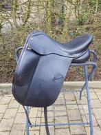 Selle dressage Ideal Susannah 17.5, Animaux & Accessoires, Chevaux & Poneys | Brides & Harnachement, Enlèvement ou Envoi, Dressage