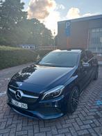 MERCEDES-BENZ A180D | 7G-DCT | AMG//|PANO 12 MOIS GARANTIE, Auto's, 4 cilinders, Blauw, Alcantara, USB