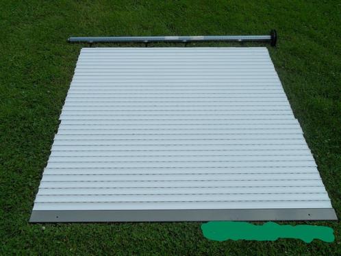 Te koop een nieuw geïsoleerd rolluik, Doe-het-zelf en Bouw, Rolluiken, Nieuw, 100 tot 150 cm, 100 tot 150 cm, Wit, Ophalen