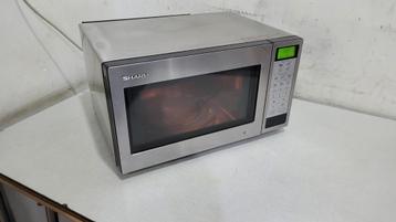 Sharp R74ST roestvrijstalen magnetron in perfect werkende st beschikbaar voor biedingen