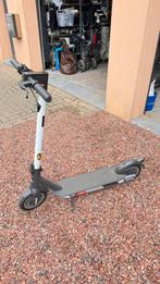 Elektrische step Audi, Fietsen en Brommers, Ophalen, Zo goed als nieuw, Elektrische step (E-scooter), Segway