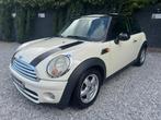 Mini Cooper D 1.6 D*1ER PROPRIO*AIRCO*DISTRI OK*CARNET COMPL, Auto's, Mini, Voorwielaandrijving, 4 zetels, Stof, Zwart