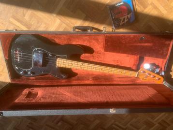 Fender Precision Bass late 70ties disponible aux enchères