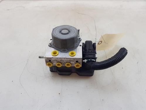 ABS POMP Mitsubishi Space Star (A0) (01-2012/-), Auto-onderdelen, Overige Auto-onderdelen, Mitsubishi, Gebruikt