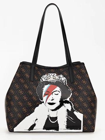 BANKSY: exclusief. Set van 6 nieuwe GUESS-tassen beschikbaar voor biedingen