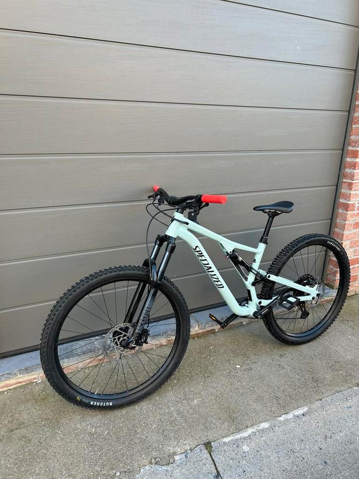 VTT Specialized Stumpjumper taille L 2023 29", Vélos & Vélomoteurs, Vélos | VTT & Mountainbikes, Comme neuf, Enlèvement