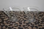 2 glazen tassen Special T. - Nestle, Huis en Inrichting, Keuken | Servies, Glas, Overige stijlen, Glas of Glazen, Zo goed als nieuw