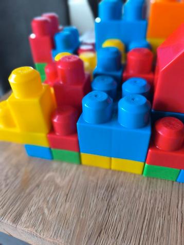 Megabloks 34 stuks  beschikbaar voor biedingen