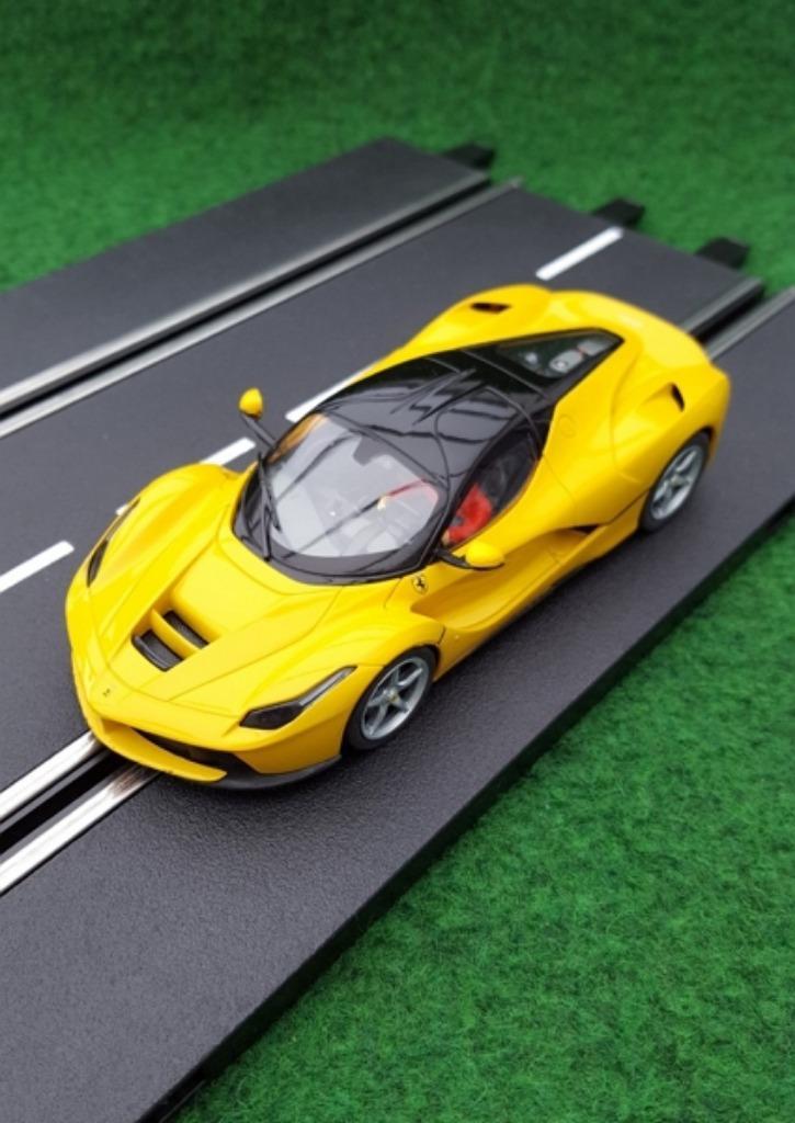 Carrera Digital 132: LaFerrari geel, Kinderen en Baby's, Speelgoed | Racebanen, Zo goed als nieuw, Racebaan, Elektrisch, Carrera