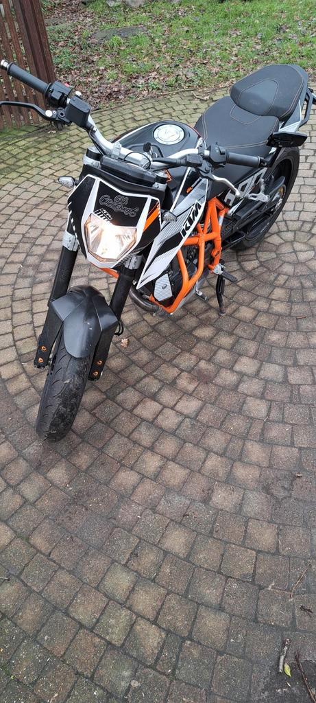 KTM Duke 690 33000km, Fietsen en Brommers, Brommers | Crossbrommers, Ophalen