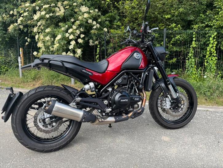 Benelli Leoncino 500 Trail, Motoren, Motoren | Benelli, Particulier, Enduro, 12 t/m 35 kW, 2 cilinders, Minimaal motorrijbewijs A2