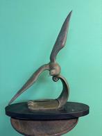 Statue art déco Oiseau volant signée Leducq, Enlèvement, Bronze