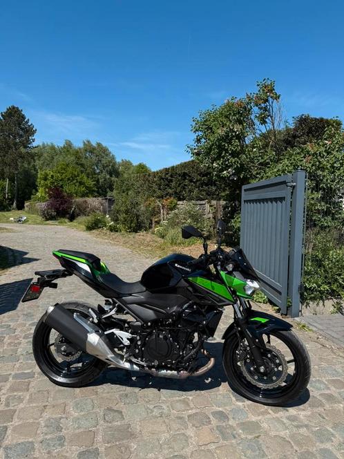 Kawasaki Z400 *2400km* 2023 A2, Motoren, Motoren | Kawasaki, Bedrijf, Ophalen