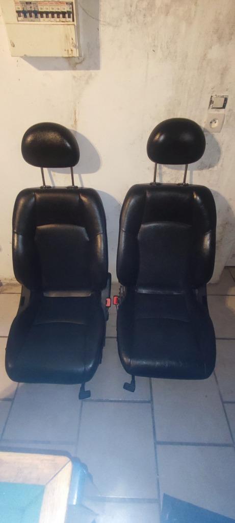 Deux sièges cuir pour utilitaire, Kinderen en Baby's, Autostoeltjes, Zo goed als nieuw, Overige merken, 15 t/m 36 kg, Overige methoden