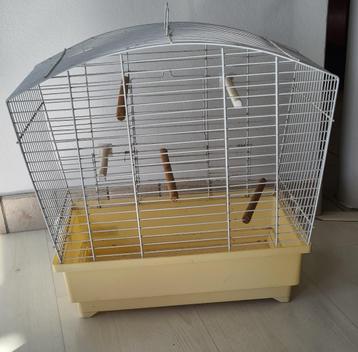 Vogelkooi beschikbaar voor biedingen