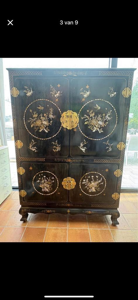 Armoire chinoise H 1, 37 x L 96 x P 50 cm, Antiquités & Art, Antiquités | Meubles | Armoires, Enlèvement