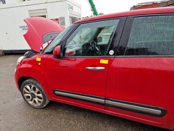 Portier 4Deurs links-voor van een Fiat 500L (111/A) beschikbaar voor biedingen