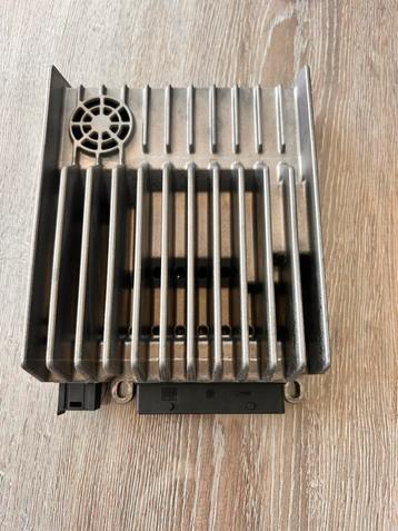 radio audio versterker mercedes E klasse W204 A2049007806 beschikbaar voor biedingen