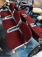 3 stoelen aan elkaarvast, Ophalen of Verzenden, Zo goed als nieuw