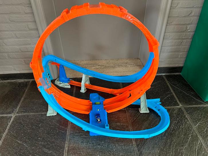 Hot Wheels Action - Wervelende Looping, Kinderen en Baby's, Speelgoed | Racebanen, Gebruikt, Racebaan, Elektrisch, Hot Wheels