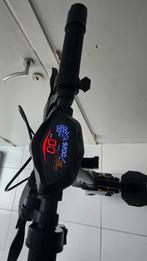 Electrische step Lamborghini, slechts 300 kilometers, Fietsen en Brommers, Steps, Ophalen, Zo goed als nieuw, Elektrische step (E-scooter)