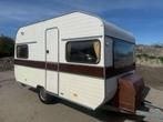 Caravan avento bouwjaar 1980 inclusief voortent, Overige merken, Vast bed, Particulier, 4 tot 5 meter