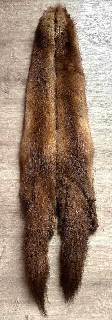 Vintage sjaal van nertsbont - 170 cm, Kleding | Dames, Mutsen, Sjaals en Handschoenen, Zo goed als nieuw, Sjaal, Maat 38/40 (M)