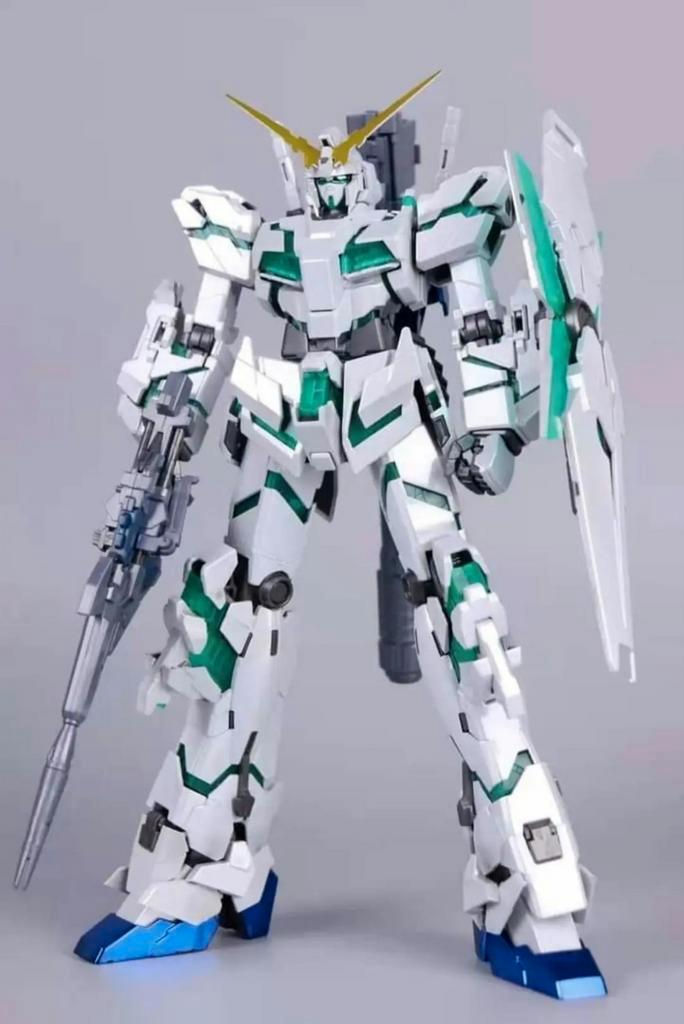 Daban 6637S MG 1/100 Unicorn Gundam Special Titanium Finish, Hobby en Vrije tijd, Modelbouw | Figuren en Diorama's, Ophalen