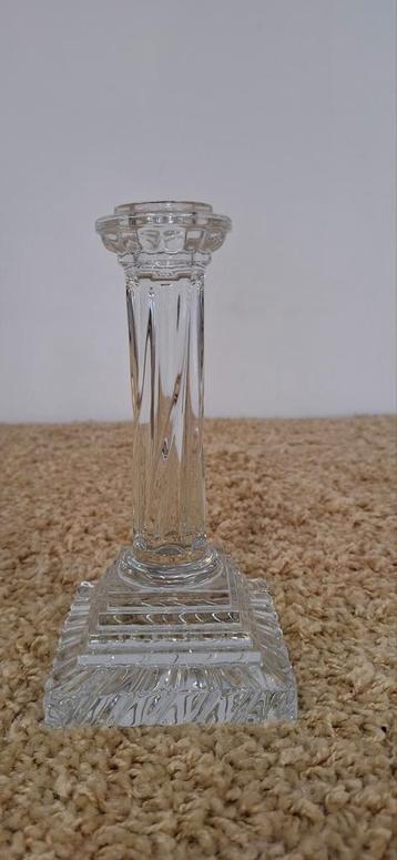 Mooie kandelaar in Baccarat kristal  beschikbaar voor biedingen