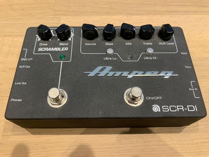 Ampeg SCR-DI  preamp - DI, Muziek en Instrumenten, Effecten, Zo goed als nieuw, Distortion, Overdrive of Fuzz, Volume, Ophalen of Verzenden