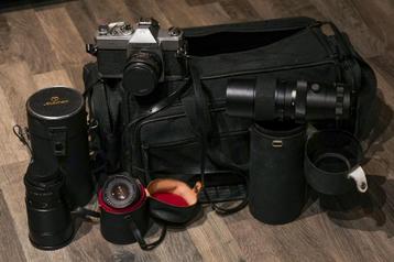 Mamiya Sekor 500 DTL + 4 optieken en een tas   beschikbaar voor biedingen