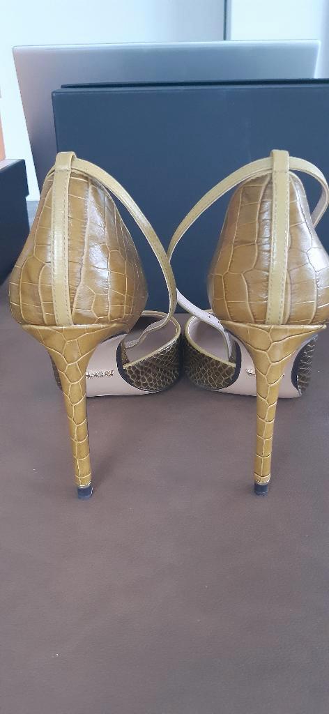 Schoenen maat 38, Kleding | Dames, Schoenen, Nieuw, Pumps, Ophalen of Verzenden