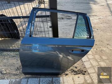 Skoda Ocavia IV stationwagon linker achterdeur beschikbaar voor biedingen